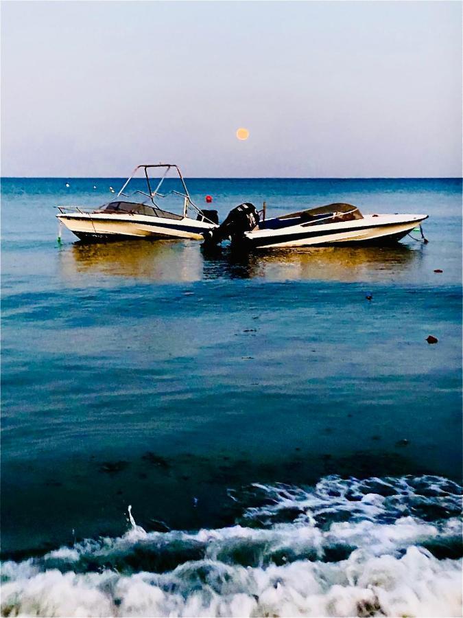 Nuna 102 Daire Larnaca Dış mekan fotoğraf